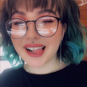 Meet your Posher, Nicki